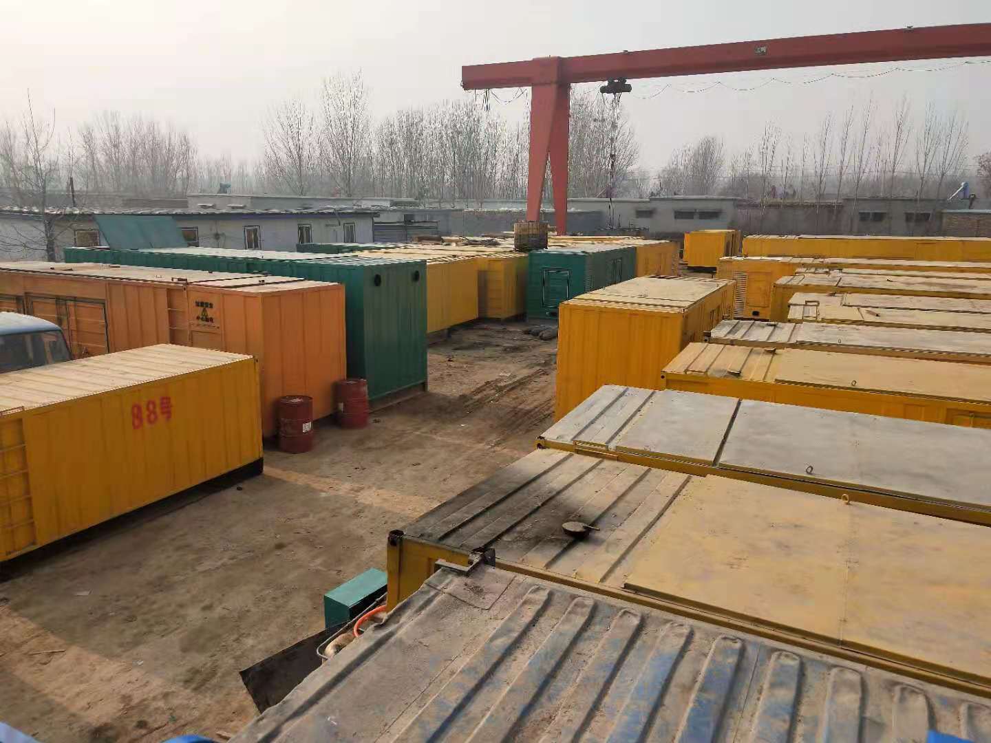 盘龙租赁发电机-灰尘、风沙对柴油发电机组造成哪些不良影响？